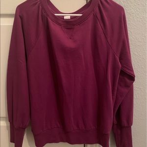 magenta crewneck♡︎